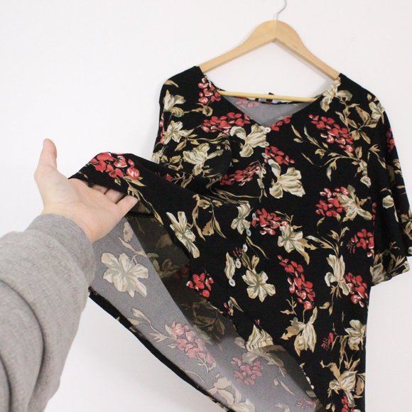 *Lily Morgan Black Floral Button Up Blouse, Size 1X - Picture 4 of 5
